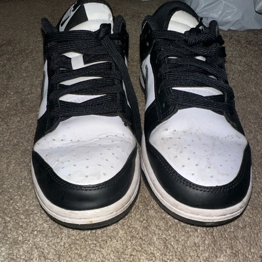 Womens Dunk Low Black/White - Picture 14 of 16